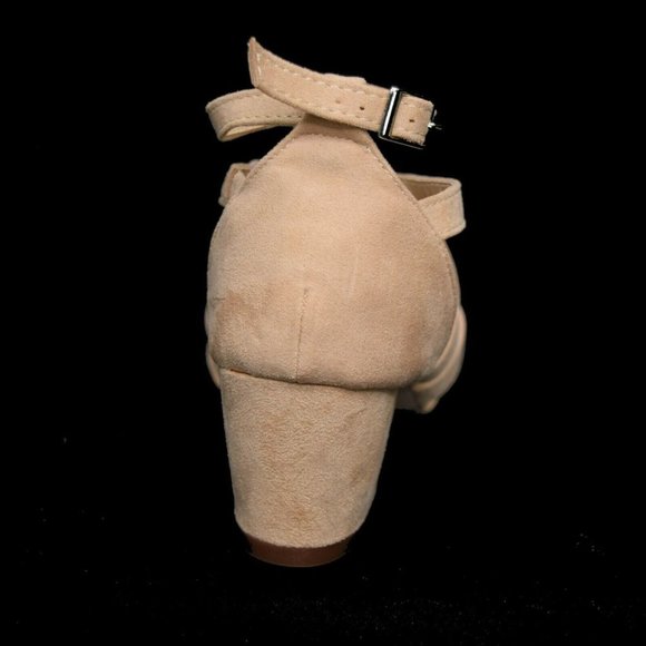 Chase + Chloe Womens Morgan Gladiator Sandal Size 6 Man Made Upper Beige NEW - Picture 5 of 6